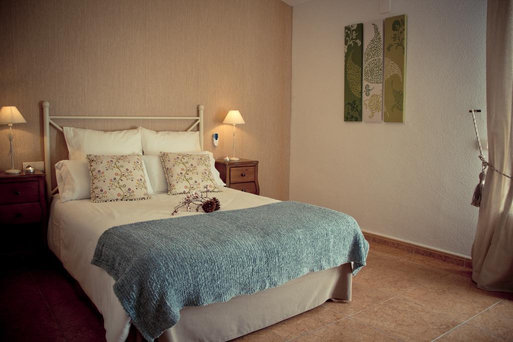 Aire De Colldejou Otel Oda fotoğraf